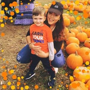 Meet your Posher, Melissa